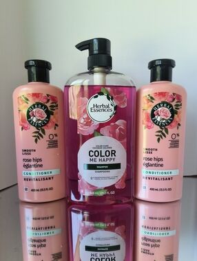 Herbal Essences Color Me Happy Shampoo 29.2 Oz + 2 Conditioners 13.5 Oz